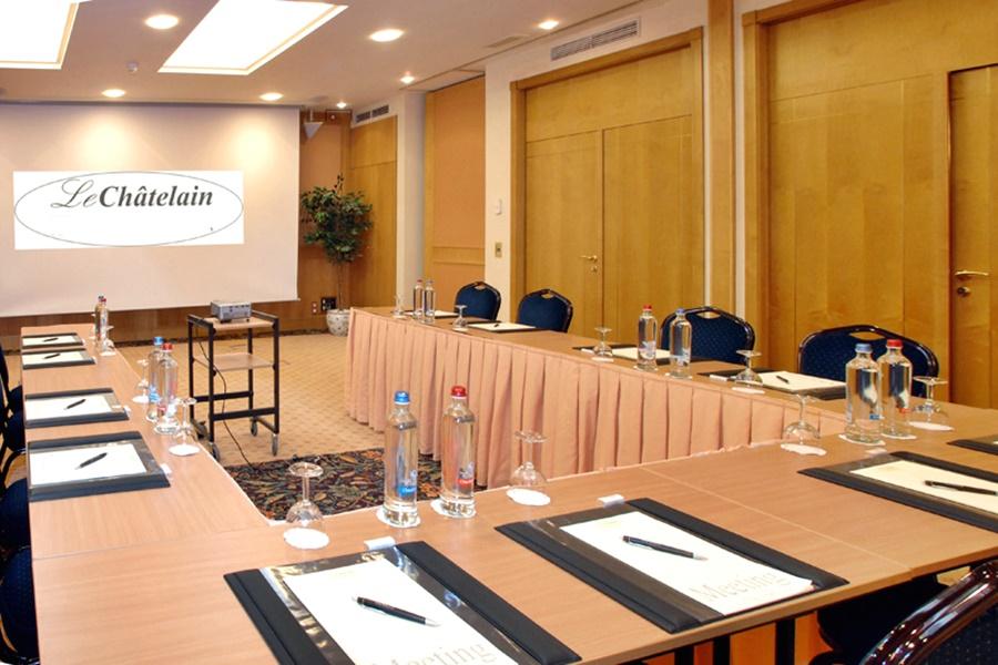 Hotel Le Châtelain Brussel Buitenkant foto Meeting room