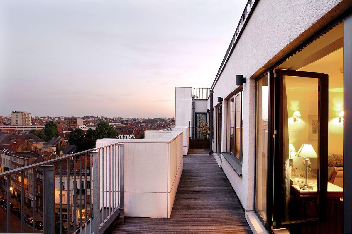 Hotel Le Châtelain Brussel Buitenkant foto The penthouse
