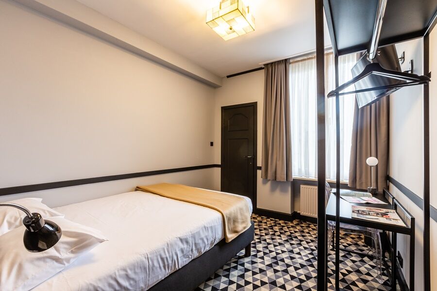 Hotel Le Châtelain Brussel Buitenkant foto A room at the hotel